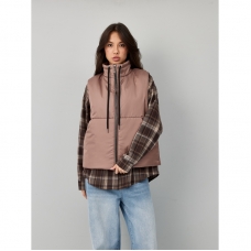 Жилет женский утепленный с воротником - стойка , цвет кофе Жилет женский утепленный с воротником - стойка , цвет кофе