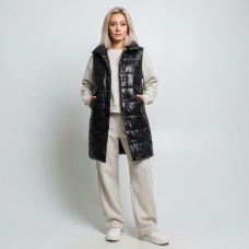 Жилет женский утепленный с отложным воротником, цвет-черный