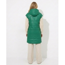 Жилет женский стёганый,цвет- изумрудный