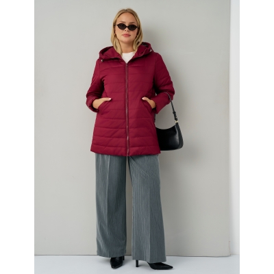 утепленная женская куртка с капюшоном